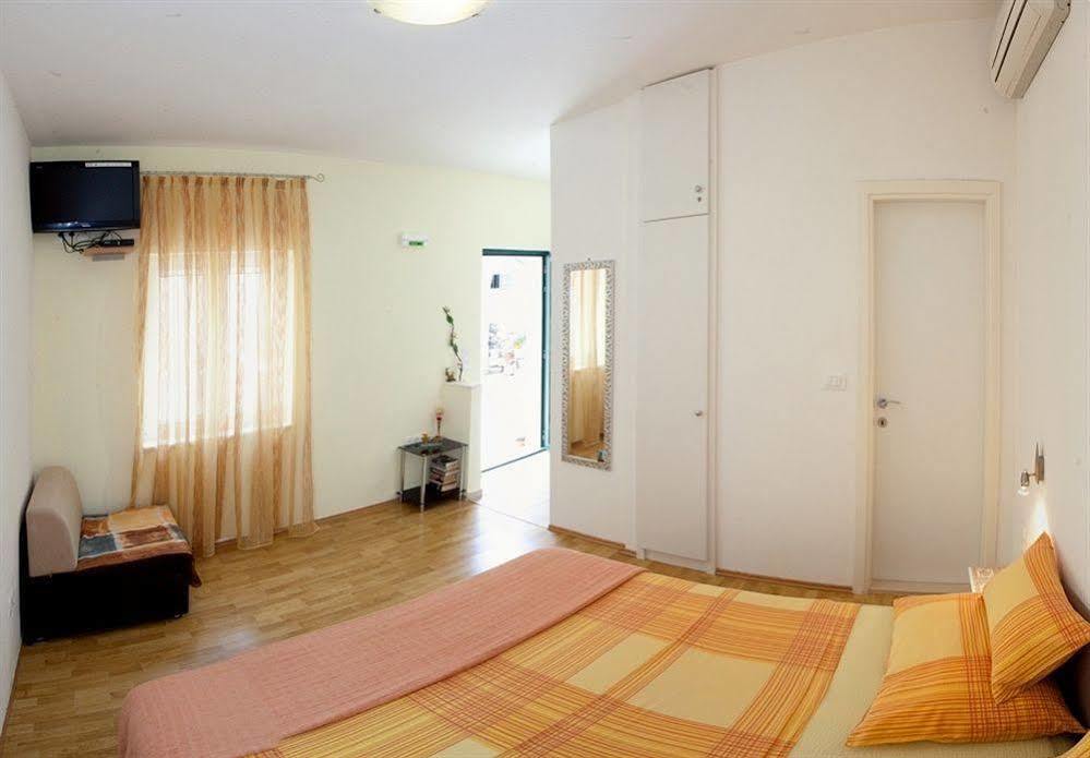 Central Old Town Rooms Split Buitenkant foto